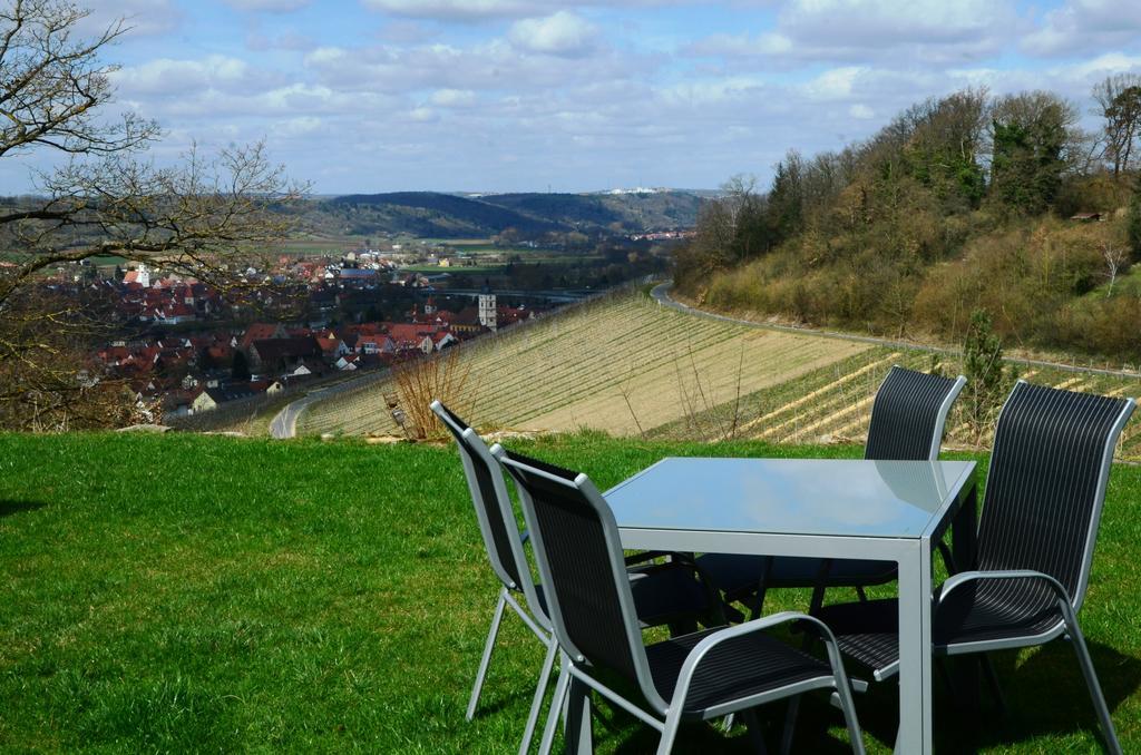 Kirschberghof Gaestehaus Und Weinverkauf Sommerhausen Eksteriør bilde