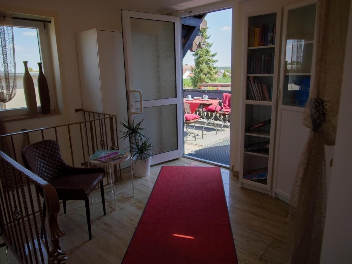 Kirschberghof Gaestehaus Und Weinverkauf Sommerhausen Eksteriør bilde